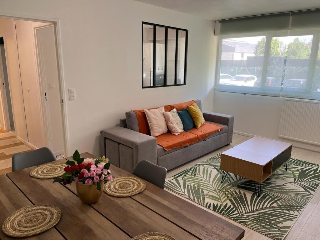 Appartement Le Rousseau Metz Avec Parking Gratuit 外观 照片